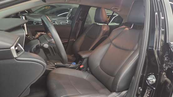 TOYOTA-COROLLA-2024