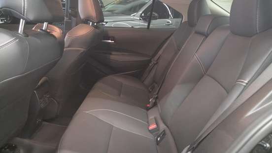 TOYOTA-COROLLA-2024