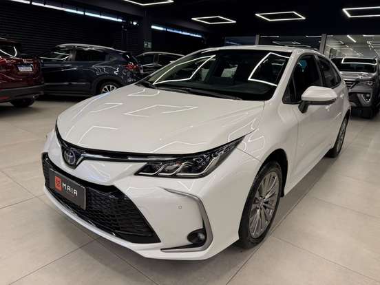 TOYOTA-COROLLA-2025