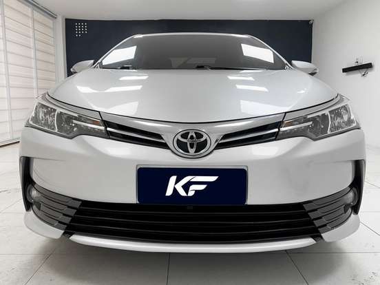 TOYOTA-COROLLA-2017