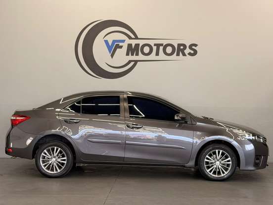 TOYOTA-COROLLA-2014