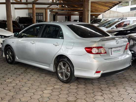 TOYOTA-COROLLA-2012