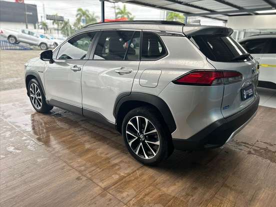 TOYOTA-COROLLA CROSS-2023