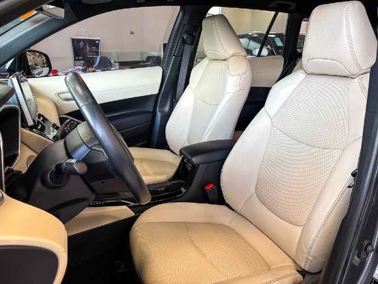 TOYOTA-COROLLA CROSS-2023