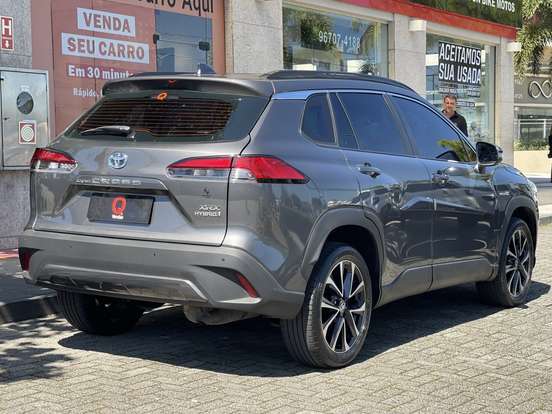 TOYOTA-COROLLA CROSS-2022