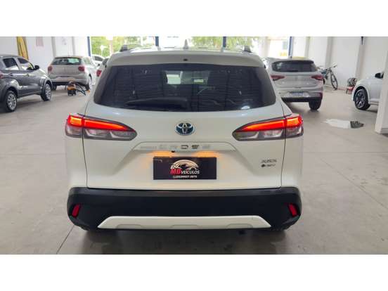 TOYOTA-COROLLA CROSS-2024