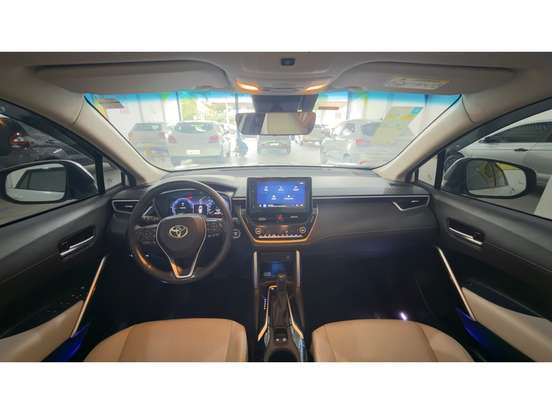 TOYOTA-COROLLA CROSS-2024
