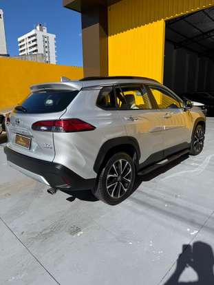TOYOTA-COROLLA CROSS-2021