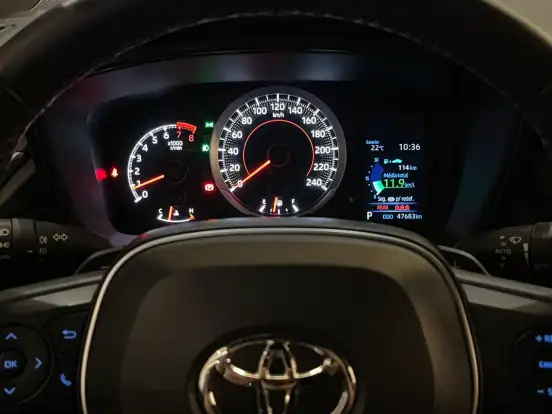 TOYOTA-COROLLA CROSS-2.0 VVT-IE FLEX XRE DIRECT SHIFT TOYOTA-COROLLA CROSS-2021
