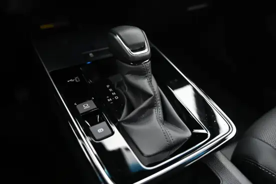 TOYOTA-COROLLA CROSS-2026