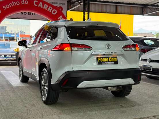TOYOTA-COROLLA CROSS-2021