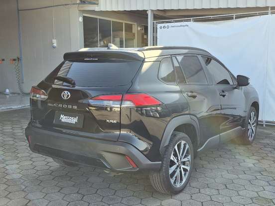 TOYOTA-COROLLA CROSS-2023