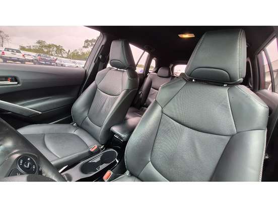 TOYOTA-COROLLA CROSS-2023