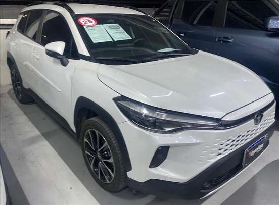 TOYOTA-COROLLA CROSS-2024