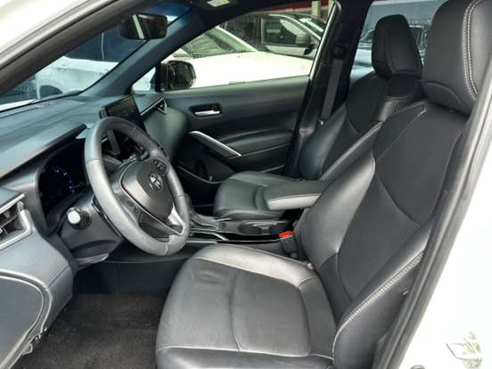 TOYOTA-COROLLA CROSS-2023