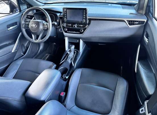 TOYOTA-COROLLA CROSS-2021