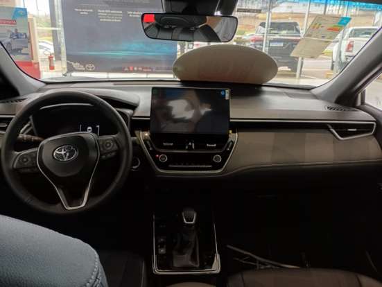 TOYOTA-COROLLA CROSS-2026