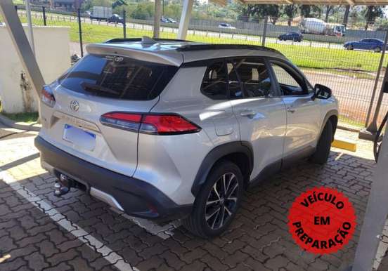 TOYOTA-COROLLA CROSS-2024