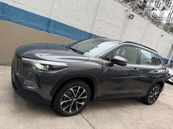 TOYOTA-COROLLA CROSS-2024