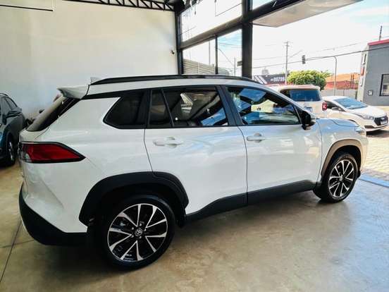 TOYOTA-COROLLA CROSS-2025