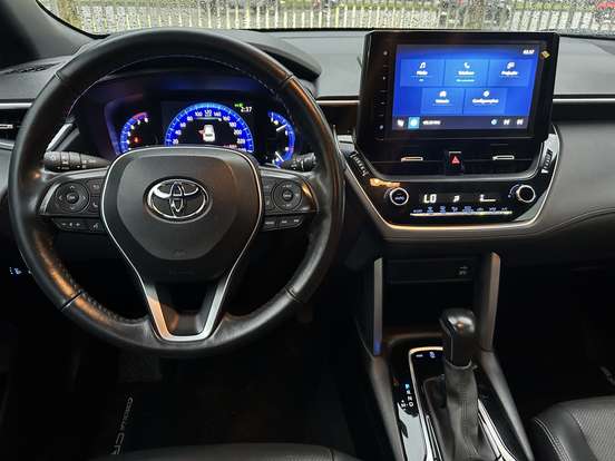 TOYOTA-COROLLA CROSS-2023