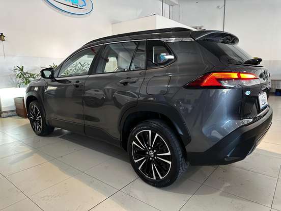 TOYOTA-COROLLA CROSS-2024
