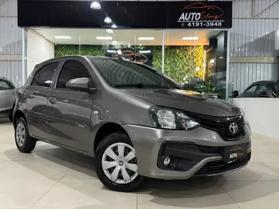 TOYOTA-ETIOS-2018