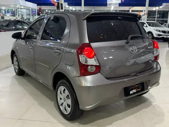 TOYOTA-ETIOS-1.3 X 16V FLEX 4P AUTOMÁTICO TOYOTA-ETIOS-2018