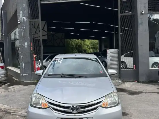 TOYOTA-ETIOS-1.3 X 16V FLEX 4P MANUAL TOYOTA-ETIOS-2014