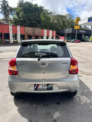 TOYOTA-ETIOS-2014