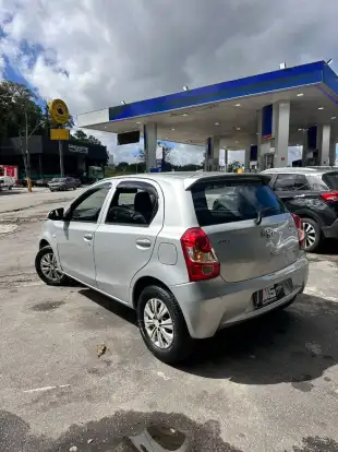 TOYOTA-ETIOS-2014