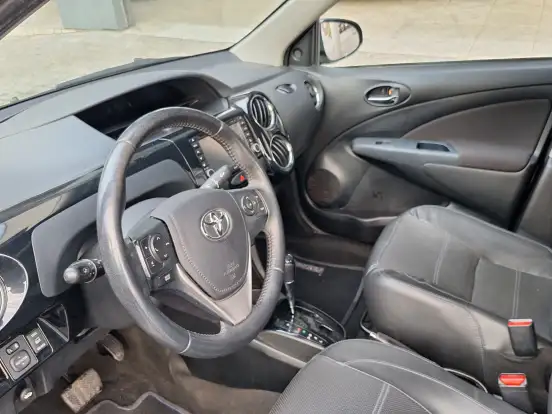 TOYOTA-ETIOS-1.5 PLATINUM SEDAN 16V FLEX 4P AUTOMÁTICO TOYOTA-ETIOS-2018