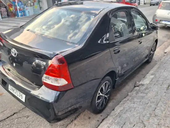 TOYOTA-ETIOS-1.5 PLATINUM SEDAN 16V FLEX 4P AUTOMÁTICO TOYOTA-ETIOS-2018