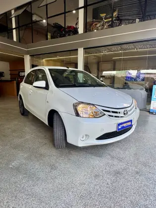 TOYOTA ETIOS 1.5 XS 16V FLEX 4P AUTOMÁTICO