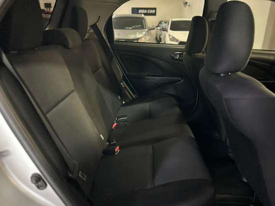 TOYOTA-ETIOS-2016