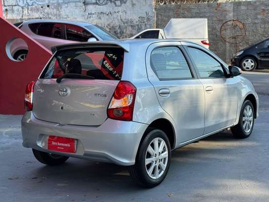 TOYOTA-ETIOS-1.5 X PLUS 16V FLEX 4P MANUAL TOYOTA-ETIOS-2019