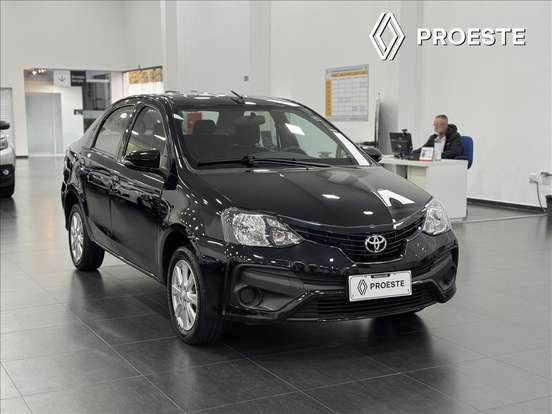 TOYOTA-ETIOS-2019