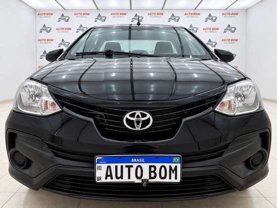 TOYOTA-ETIOS-2017