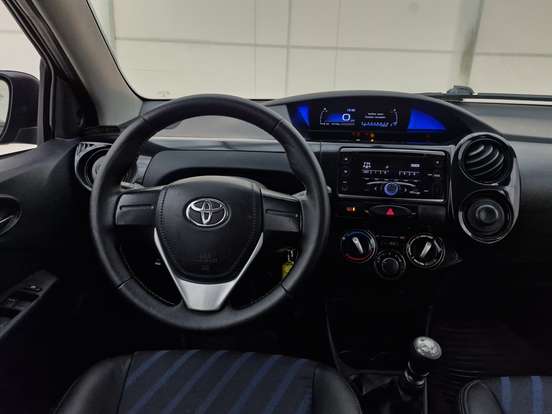 TOYOTA-ETIOS-1.5 X SEDAN 16V FLEX 4P MANUAL TOYOTA-ETIOS-2017