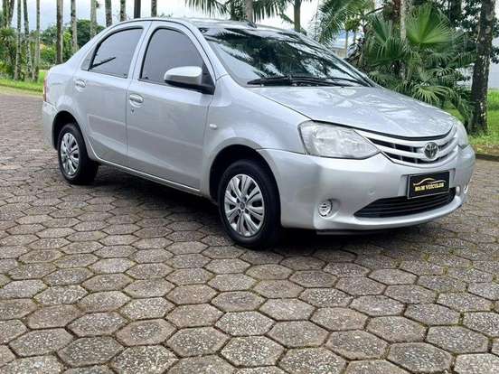 TOYOTA-ETIOS-1.5 X SEDAN 16V FLEX 4P MANUAL TOYOTA-ETIOS-2016
