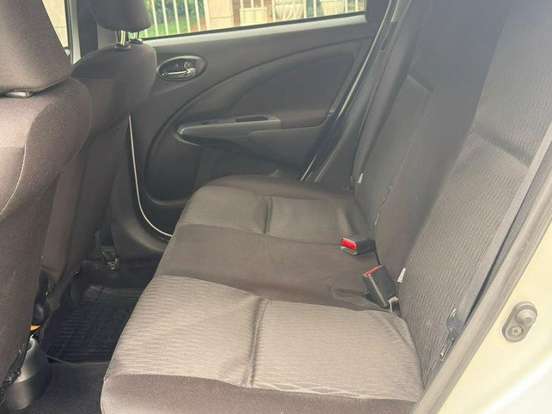 TOYOTA-ETIOS-1.5 X SEDAN 16V FLEX 4P MANUAL TOYOTA-ETIOS-2016