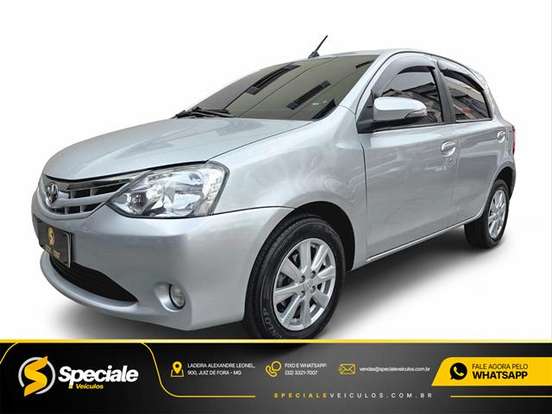 TOYOTA-ETIOS-2016
