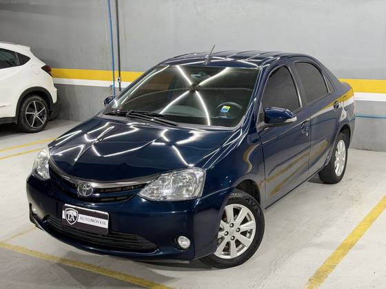 TOYOTA ETIOS 1.5 XLS SEDAN 16V FLEX 4P AUTOMÁTICO