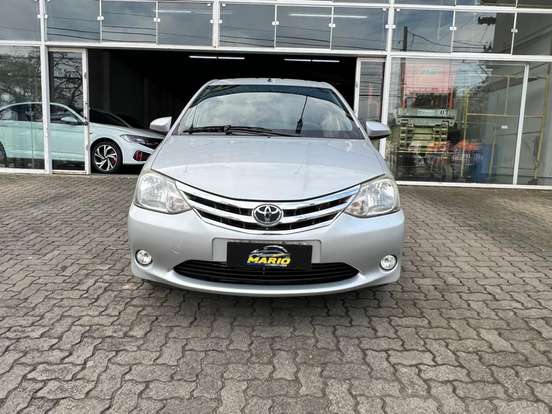 TOYOTA-ETIOS-2014