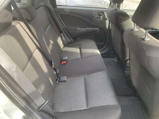 TOYOTA-ETIOS-2017