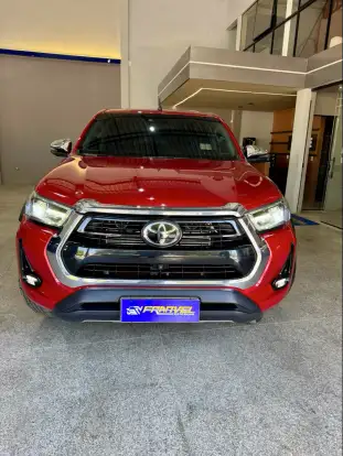 TOYOTA-HILUX-2022