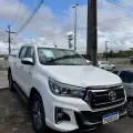 TOYOTA HILUX 2.8 SR 4X4 CD 16V DIESEL 4P AUTOMÁTICO TOYOTA HILUX 2.8 SR 4X4 CD 16V DIESEL 4P AUTOMÁTICO