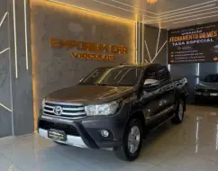 TOYOTA HILUX 2.8 SRX 4X4 CD 16V DIESEL 4P AUTOMÁTICO TOYOTA HILUX 2.8 SRX 4X4 CD 16V DIESEL 4P AUTOMÁTICO