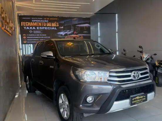 TOYOTA-HILUX-2.8 SRX 4X4 CD 16V DIESEL 4P AUTOMÁTICO TOYOTA-HILUX-2016