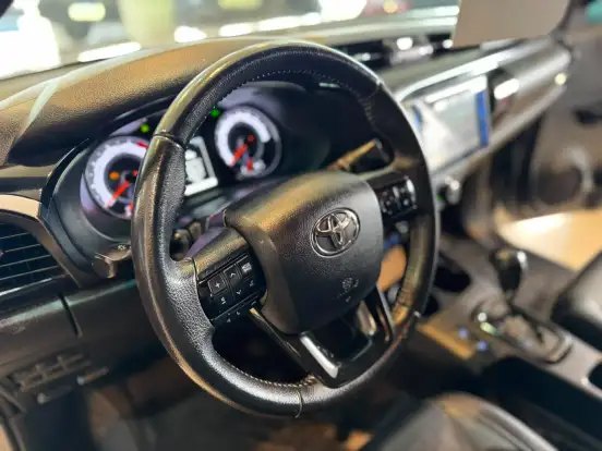 TOYOTA-HILUX-2.8 SRX 4X4 CD 16V DIESEL 4P AUTOMÁTICO TOYOTA-HILUX-2018